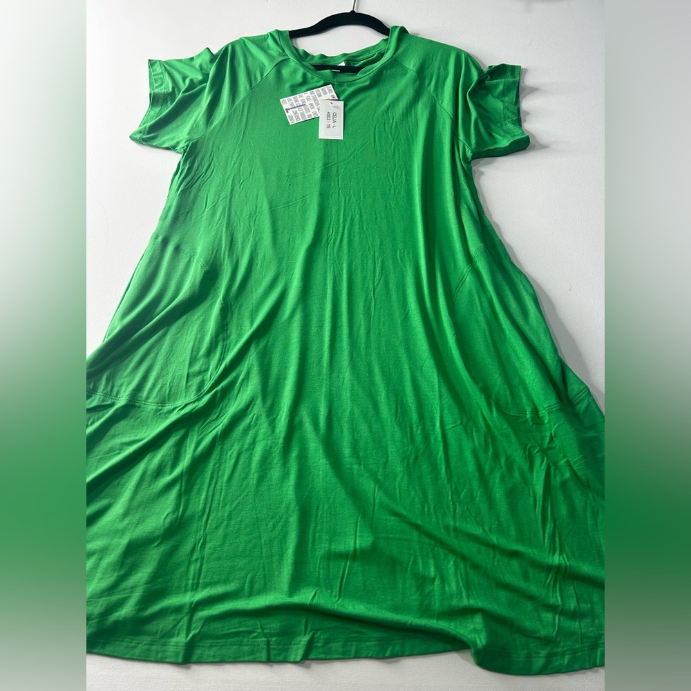 NWT LuLaRoe Large Celia Green Women's Shirt Dress